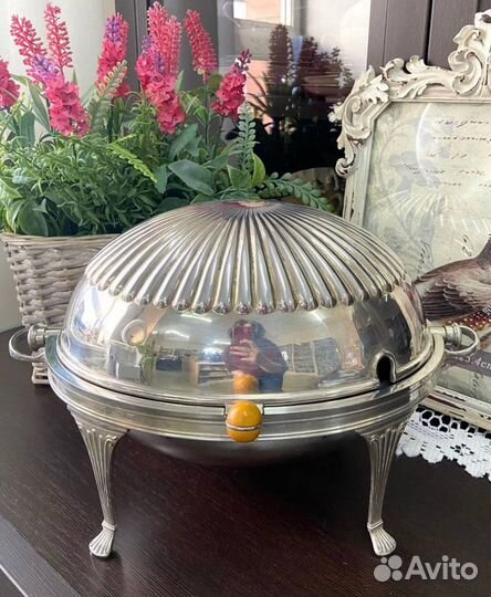 Сервировочное, страринное блюдо с крышкой