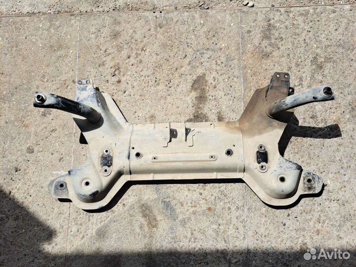 Подрамник ваз vesta