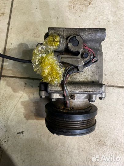 Компрессор кондиционера Honda Cr-V В20