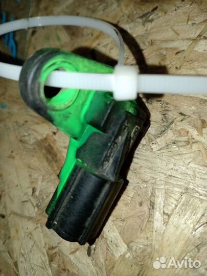 Датчик распредвала форд фокус 2 1.8 бензин