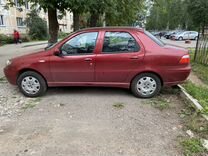 FIAT Albea 1.4 MT, 2011, 33 270 км, �с пробегом, цена 650 000 руб.