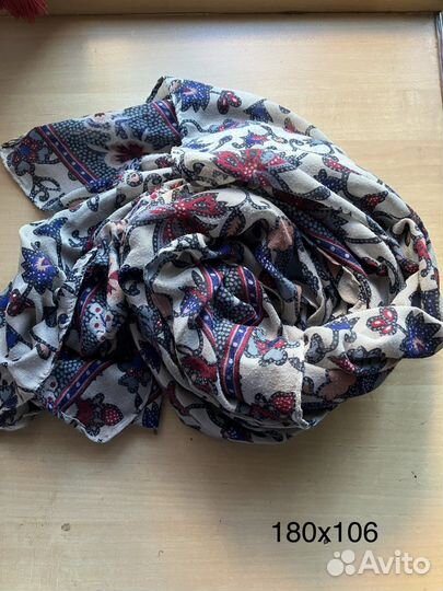 Шарфы, платки