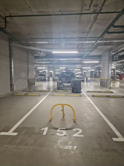 Машиноместо, 14 м²