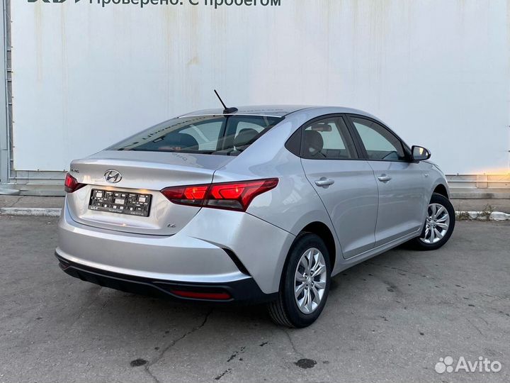 Hyundai Solaris 1.6 AT, 2022, 13 600 км