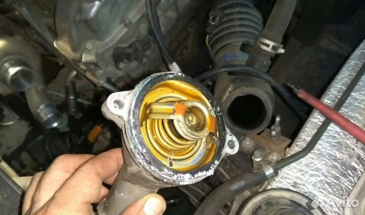 Замена термостата VW Touareg 2023-н.в