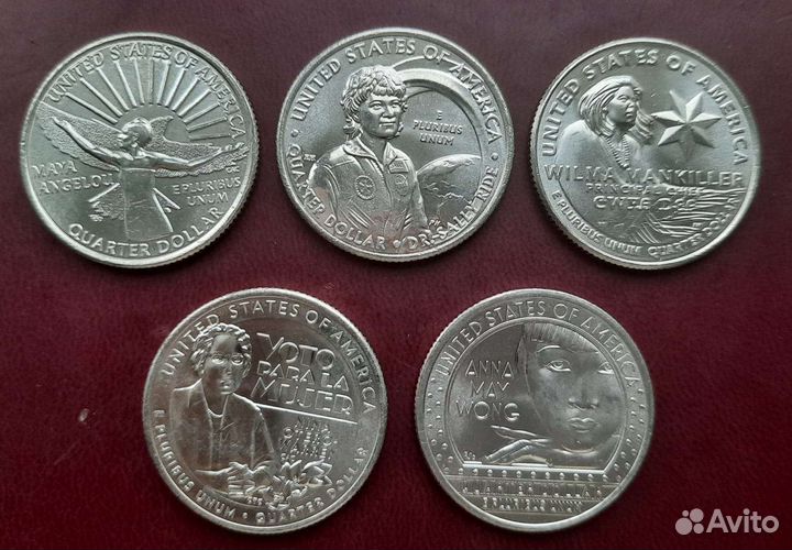 Юбилейные монеты 