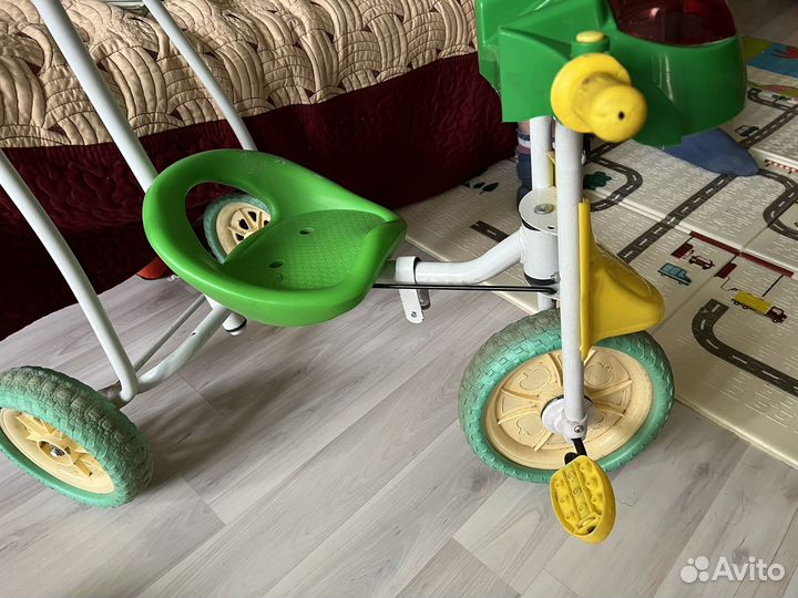 Детский велосипед с родительской ручкой