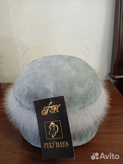 Шапка из голубой норки