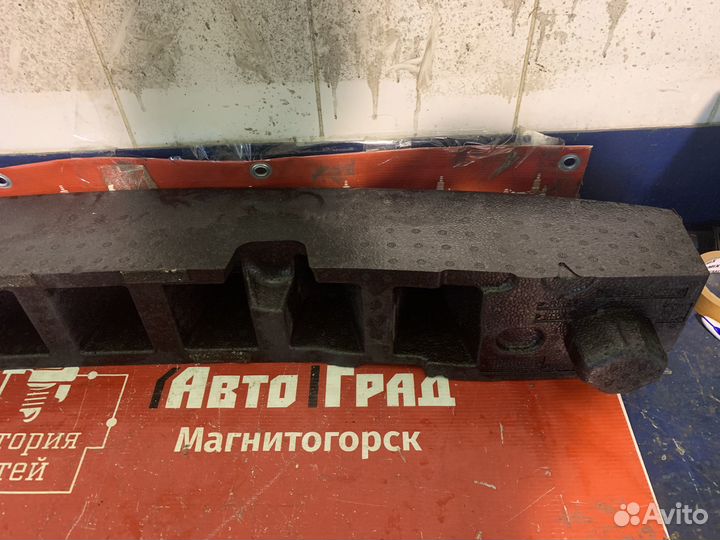 Volkswagen Polo Абсорбер заднего бампера