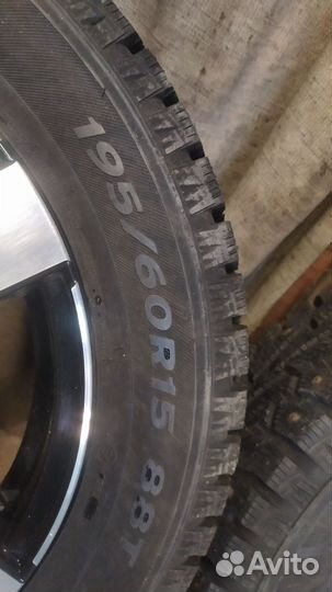 Колёса в сборе зимние 15 дюймов