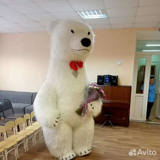 Большой белый Мишка/ живая открытка/аниматор