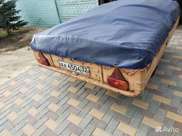 Прицеп легковой