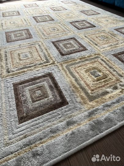 Ковер шелковый