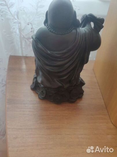 Статуэтка хотей