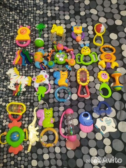 Погремушки игрушки