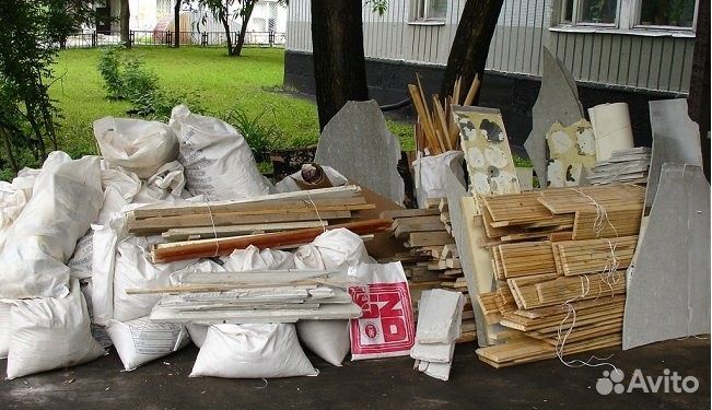 Вывоз мусора с грузчиками