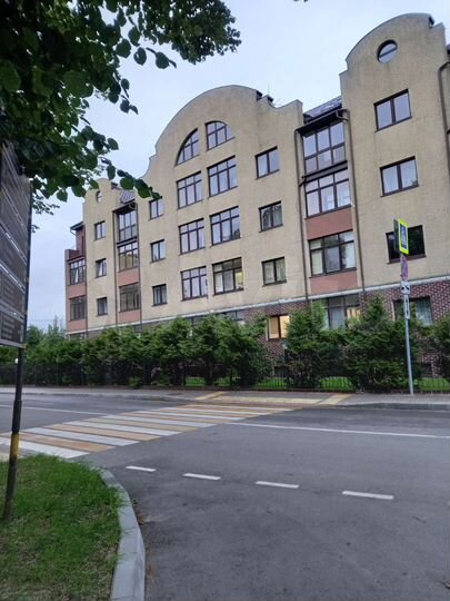 Своб. планировка, 94 м², 1/4 эт.