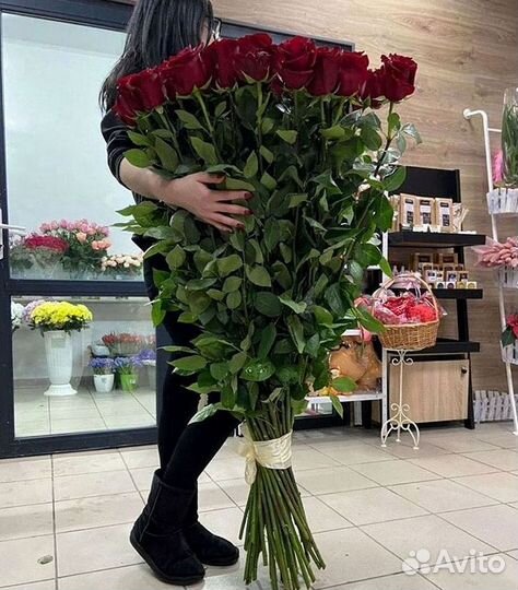 Розы Эквадор Метровые 100 см доставка Москва