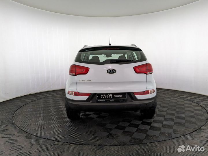 Kia Sportage 2.0 AT, 2015, 111 140 км