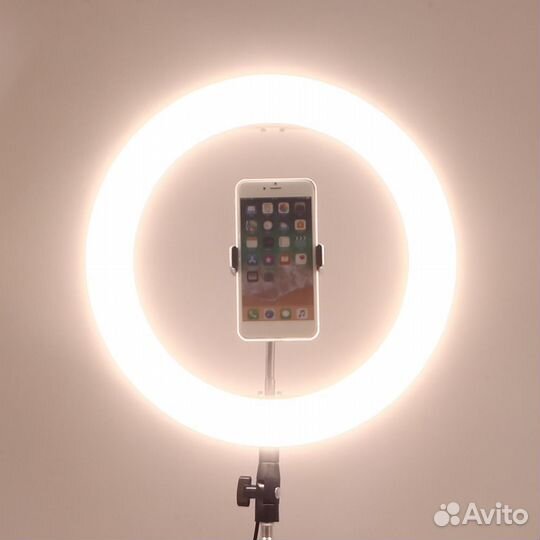 Мощная кольцевая лампа 54см