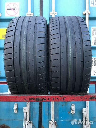 Michelin Pilot Sport 4 225/40 R18 93Y