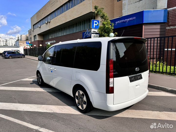 Hyundai Staria 2.2 AT, 2021, 24 000 км