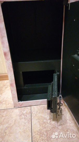 Сейф металлический бу