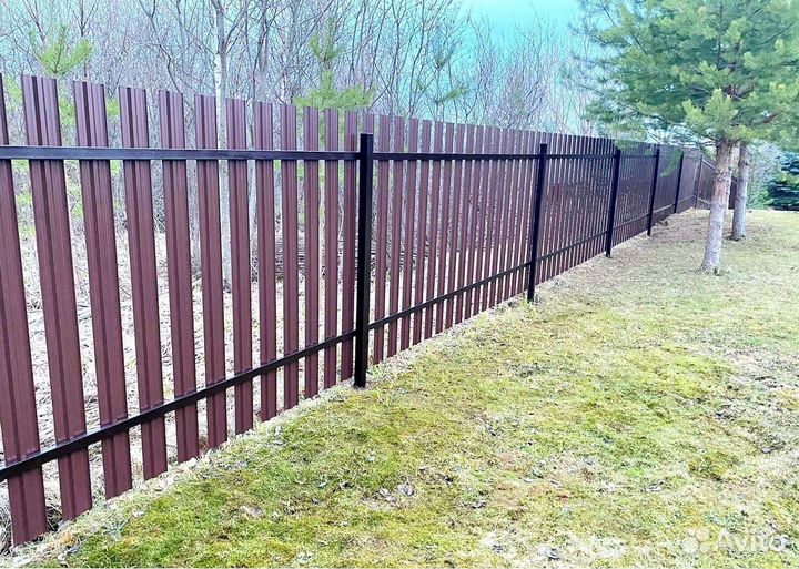 Заборы из штакетника