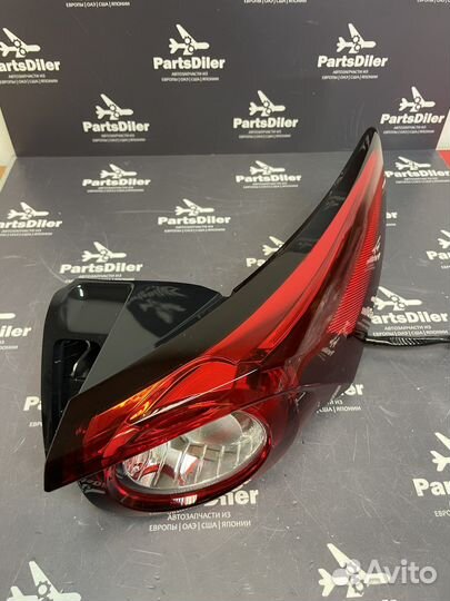 Фонарь задний правый TK5751150B Mazda Cx-9