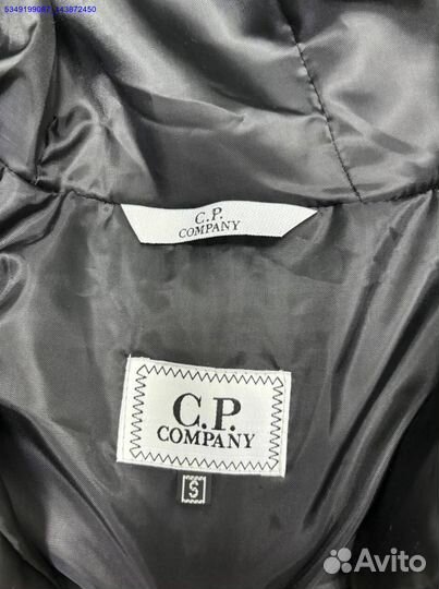 Стильный мужской пуховик Cp Company на каждый день