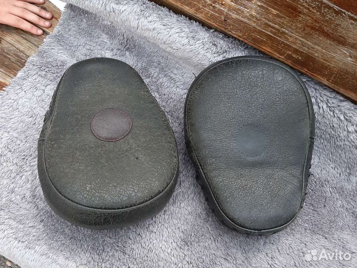 Боксерские лапы бу. Торг уместен