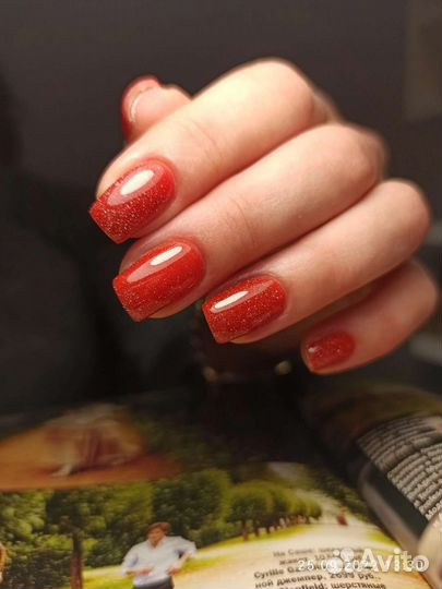 Гель-лак, наращивание ногтей, маникюр, педикюр