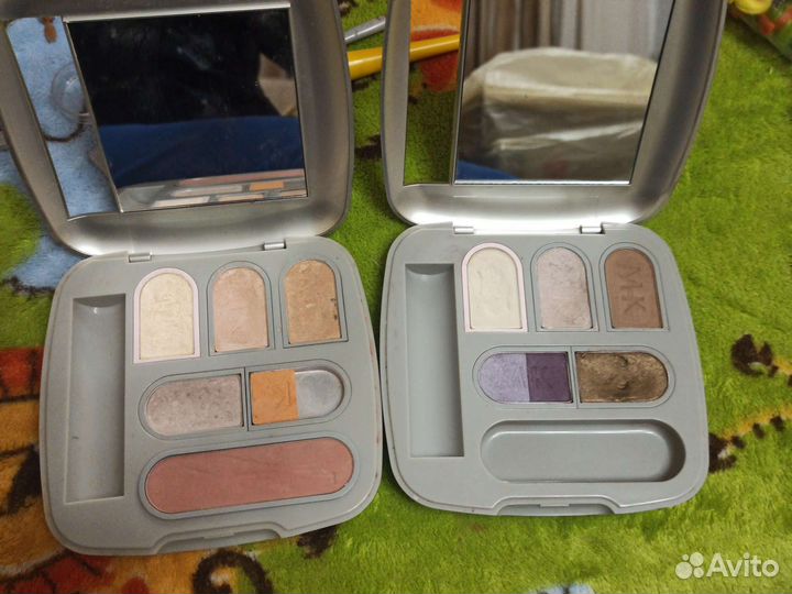 Тени для век