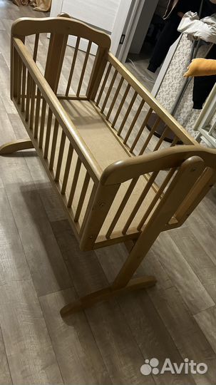 Детская кроватка для новорожденных