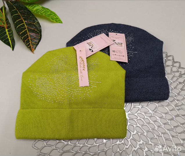 Ч13 Стильные вязаные шапки. Сток