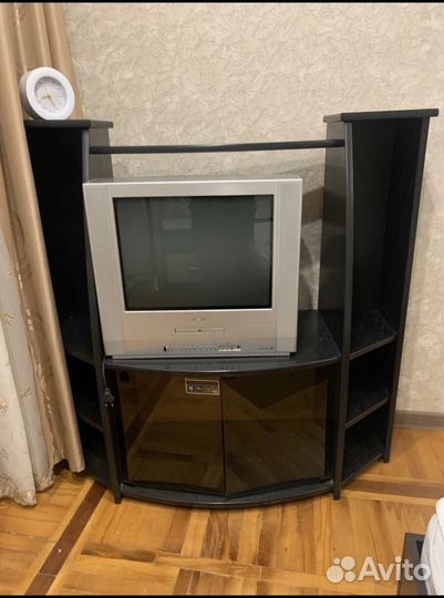 Тумба под телевизор