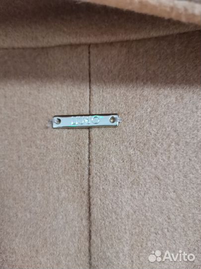 Liu jo пальто размер 40 (46 рос)