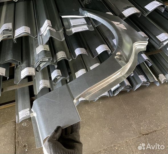 Арка правая VW Passat B4 1993-1996 (Klokkerholm)