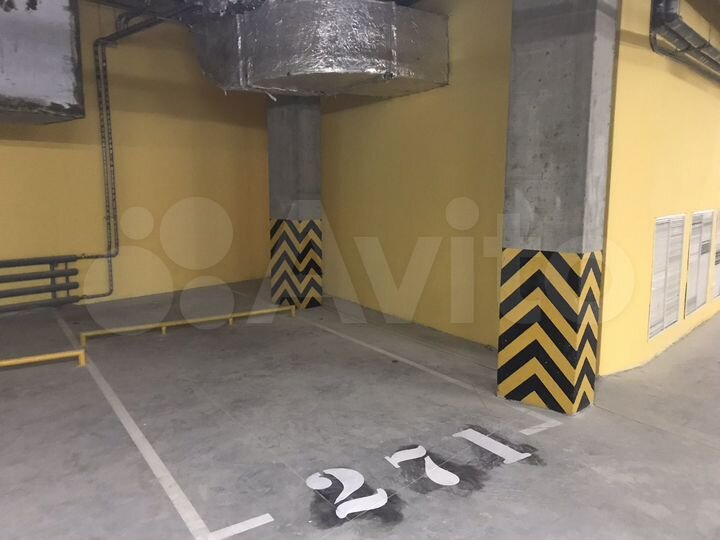 Машиноместо, 16 м²