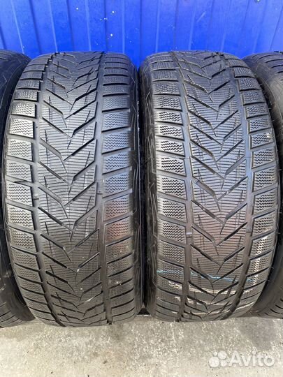 Vredestein Wintrac Xtreme S 255/45 R20