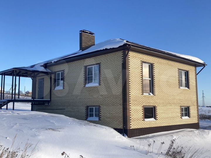 Дом 202 м² на участке 10 сот.