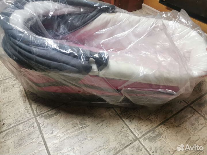 Детская коляска трансформер 3 в 1