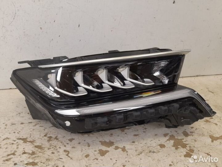 Фара правая Kia Sorento 4 2020