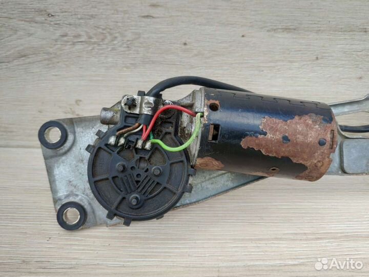 Трапеция стеклоочистителей Citroen Xsara