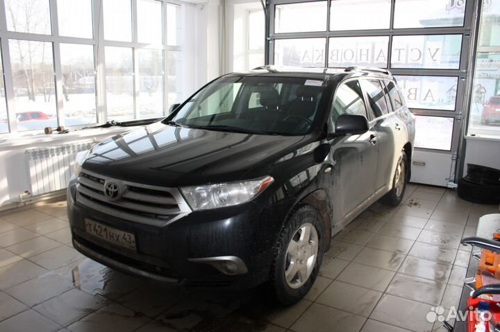 Стекло toyota RAV4 д/дождя, электрообогрев 2013