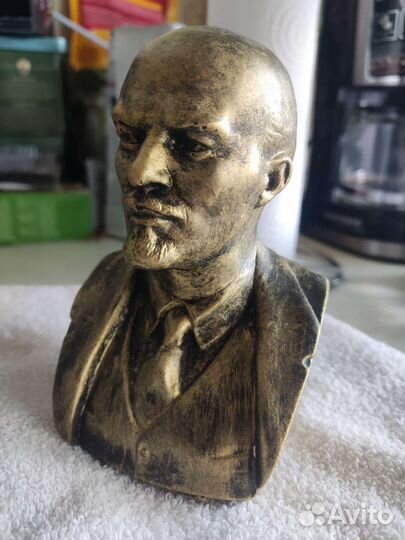Бюст ленина гипс