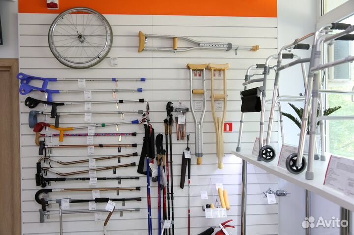 Трость с квадратной опорой