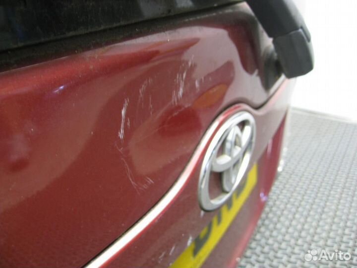 Крышка (дверь) багажника Toyota Corolla Verso 2002