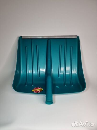 Лопата для уборки снега