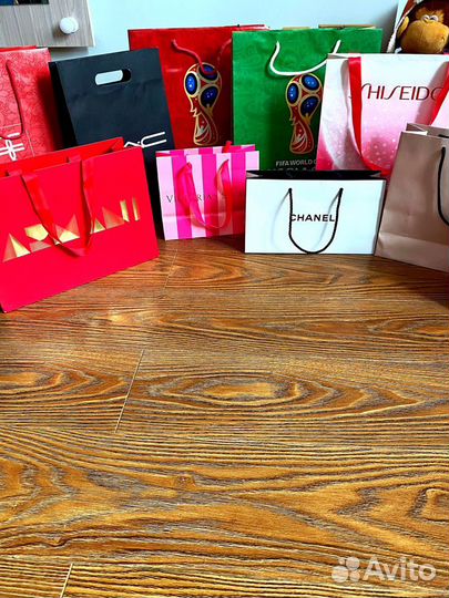 Брендовые новые подарочные пакеты